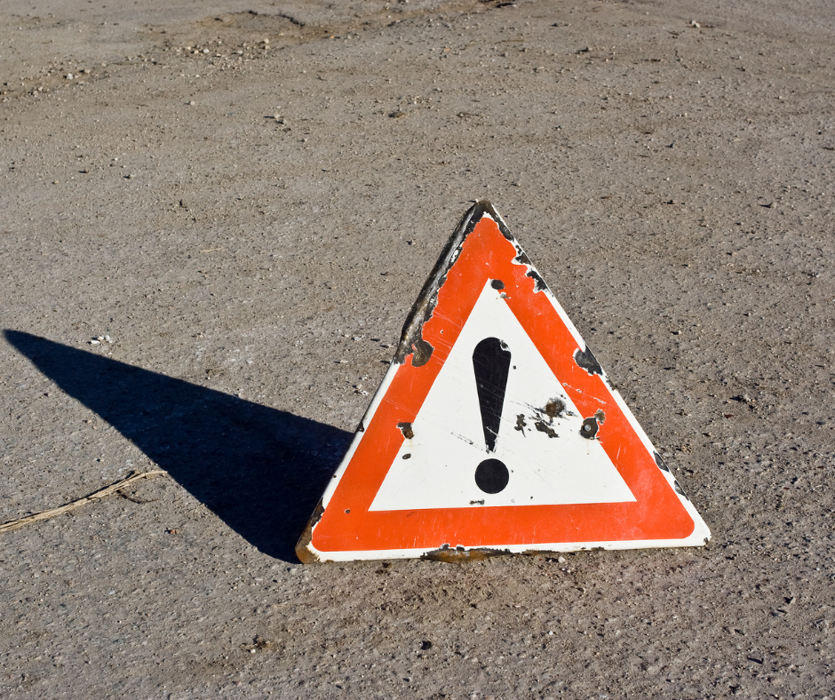 Achtung Strassenschild