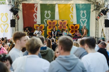 Bühne auf dem Schlossplatz