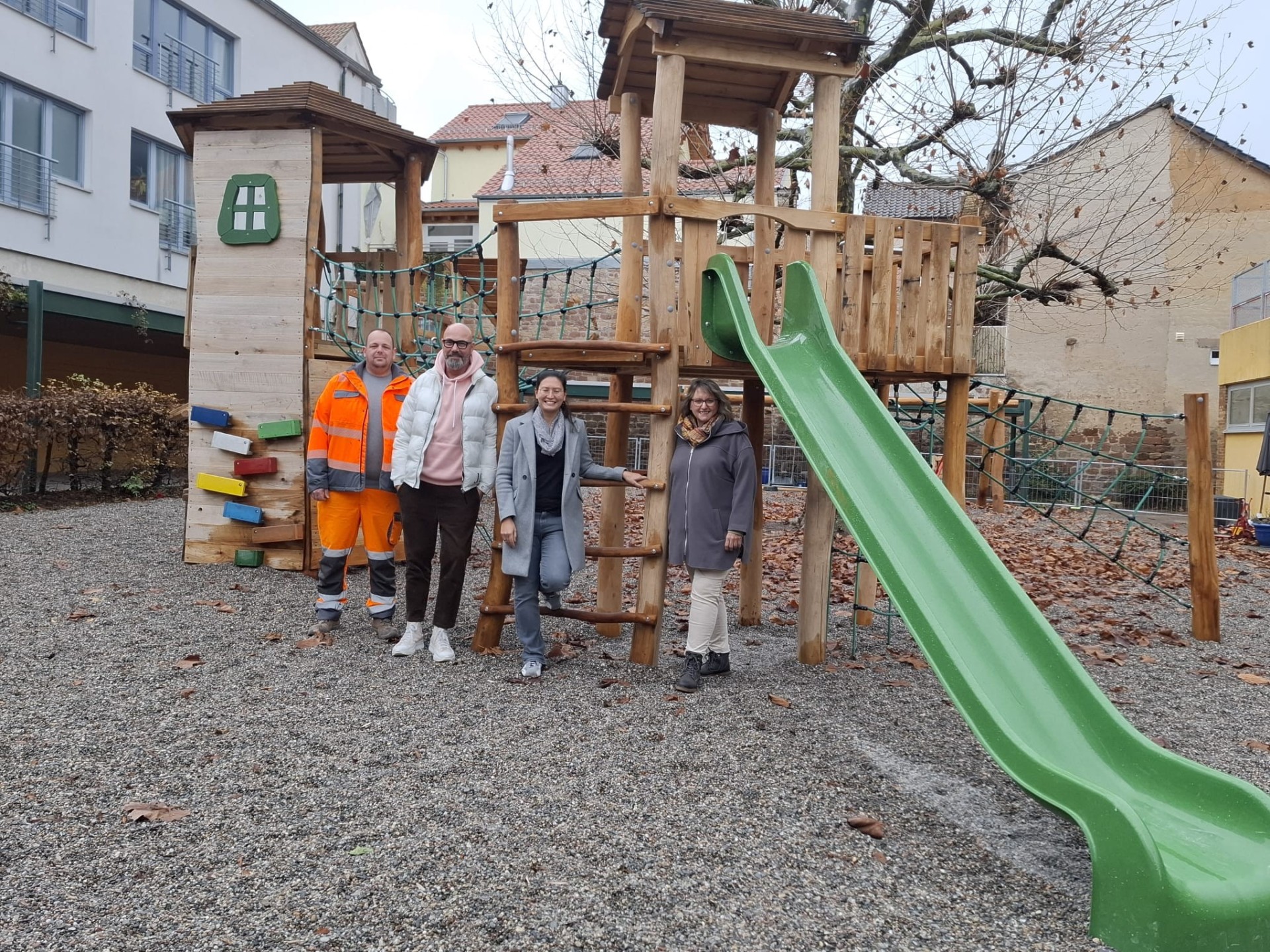 Kita Isenach _ neues Aussengelände Kita Isenach _ neues Aussengelände