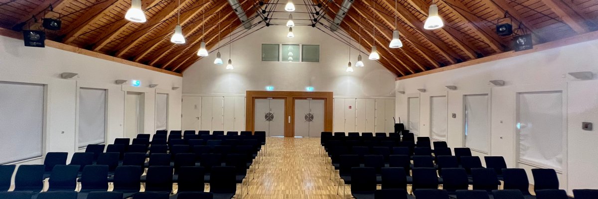 Blick in den Mehrzwecksaal Blick in den Mehrzwecksaal